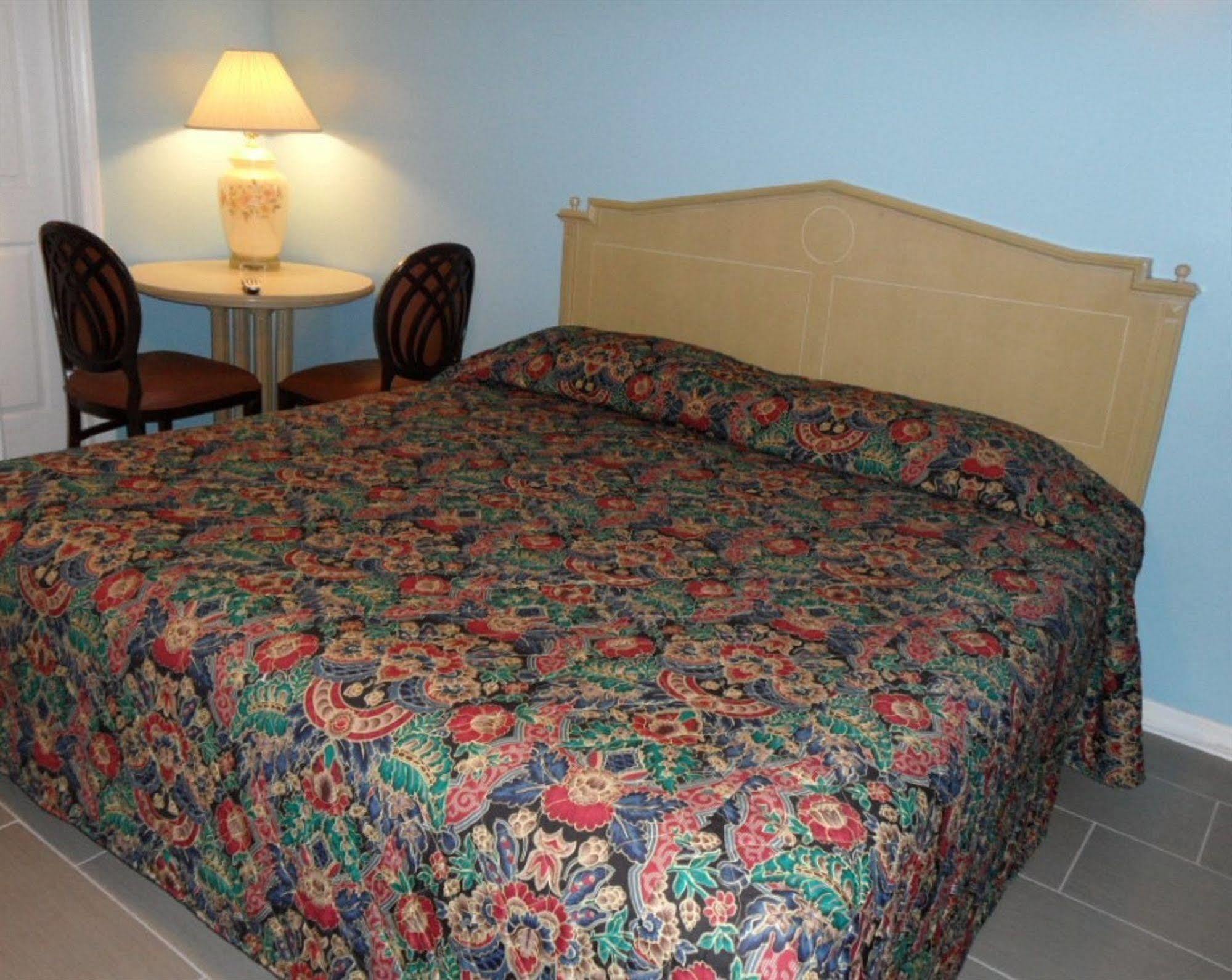 Franklin Terrace Motel Сийсайд Хайтс Екстериор снимка
