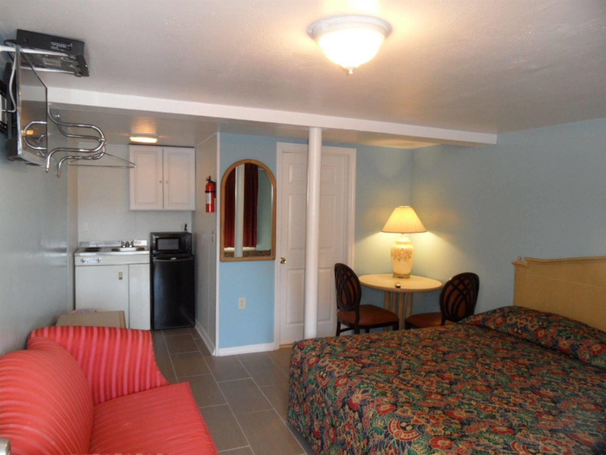 Franklin Terrace Motel Сийсайд Хайтс Екстериор снимка